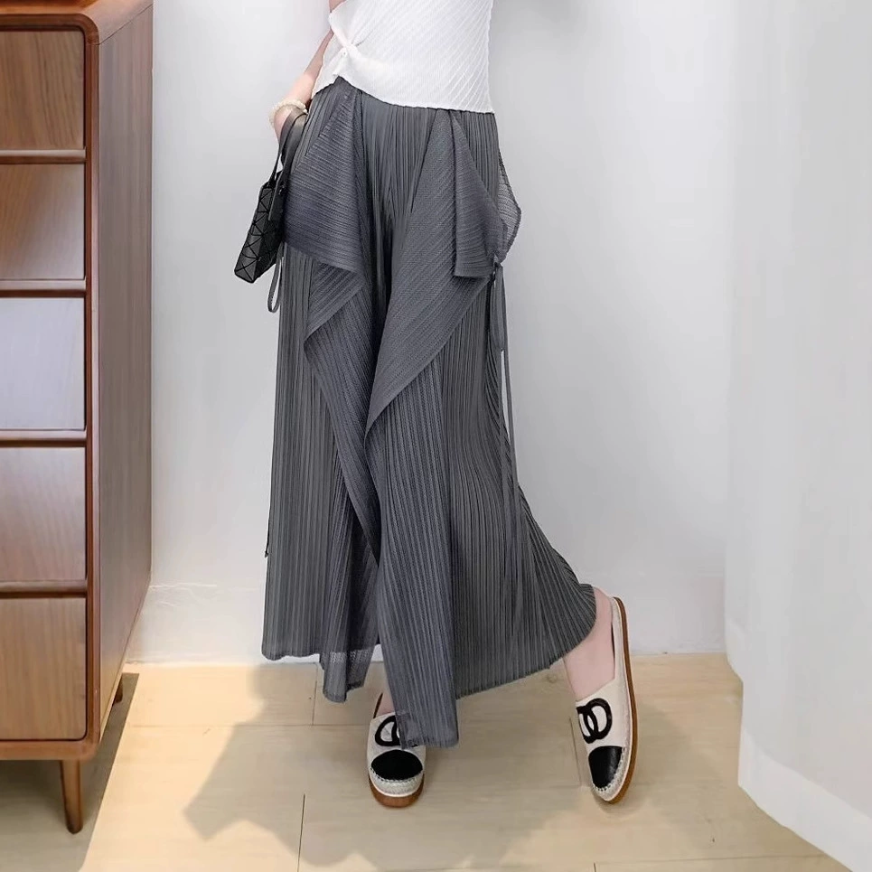 Дизайнерские брюки, оверсайз, большой размер, тренд сезона