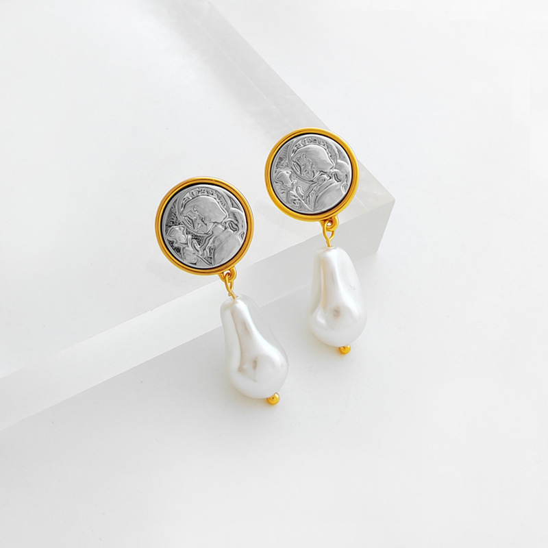 Simple Style Portrait Copper Irregular Pearl Plating Drop Earrings 1 Pair