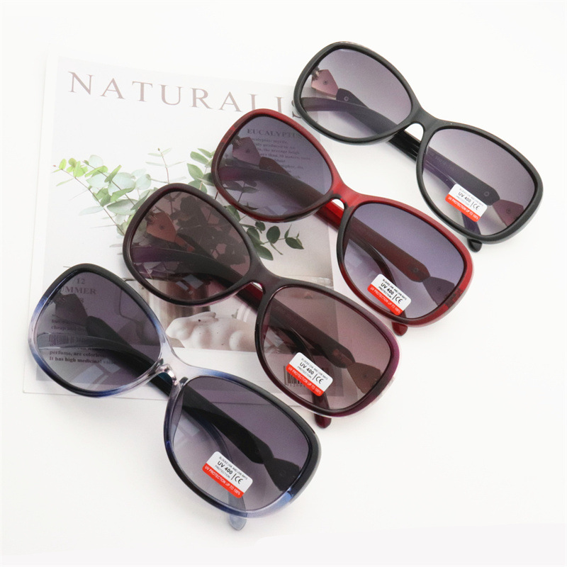 新款小号太阳镜女士欧美防风墨镜小红书爆款