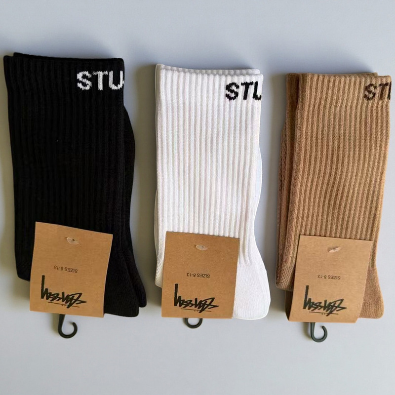 Stussy Socks for Men and Women, Towel-Bottom Sports Socks with Embroidered Letters, European and American Trendy Socks, Basketball Socks Wholesale and Dropshipping