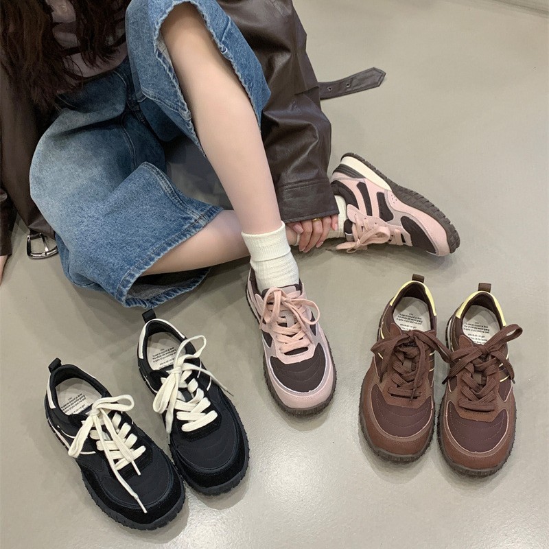 首谷巨好看休闲运动鞋女款2025新款厚底真皮配阔腿裤阿甘鞋德训鞋|undefined