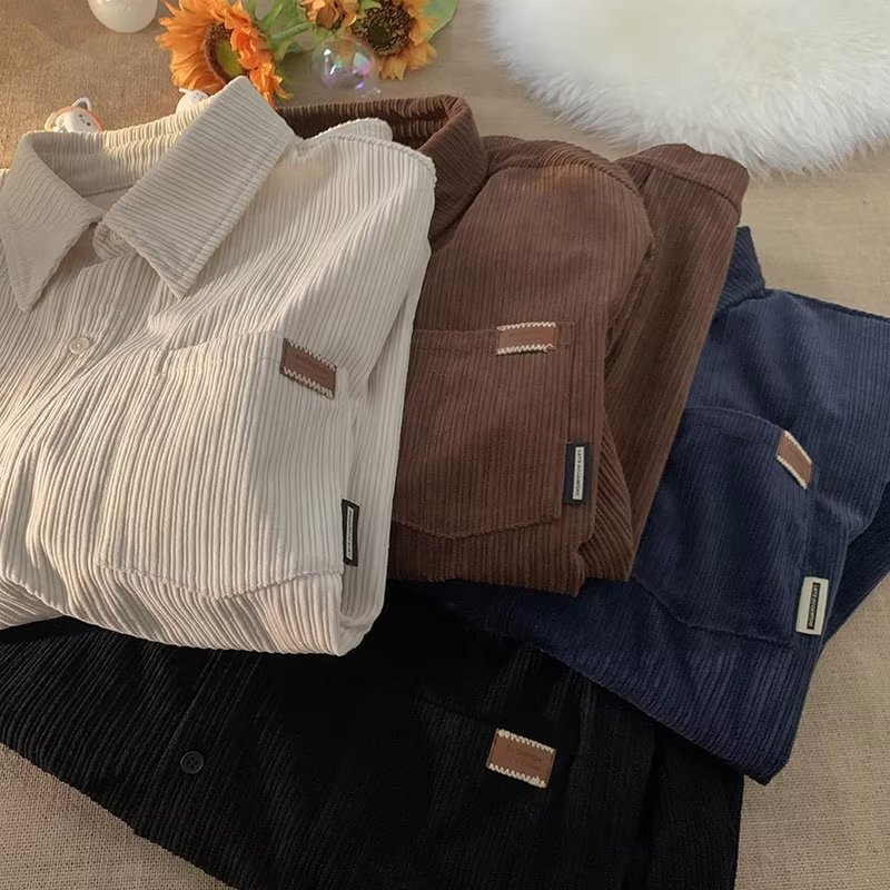 Camisa de pana de moda de marca de moda de alta calle Camisa de manga larga popular juvenil masculina Chaqueta de camisa suelta retro estilo de Hong Kong