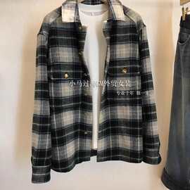 随便比，品质巨赞！C*家23年秋冬经典复古金扣撞色格子衬衫外套女