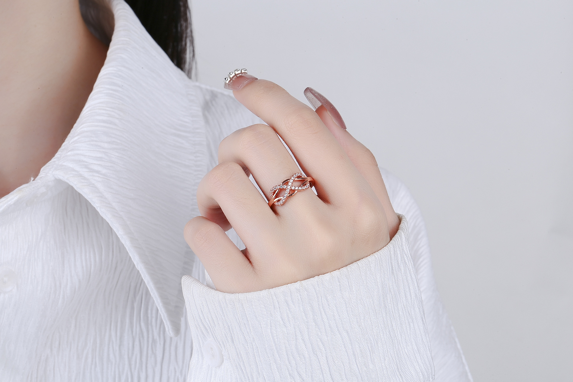 Fashion Number Copper Inlaid Zircon Rings