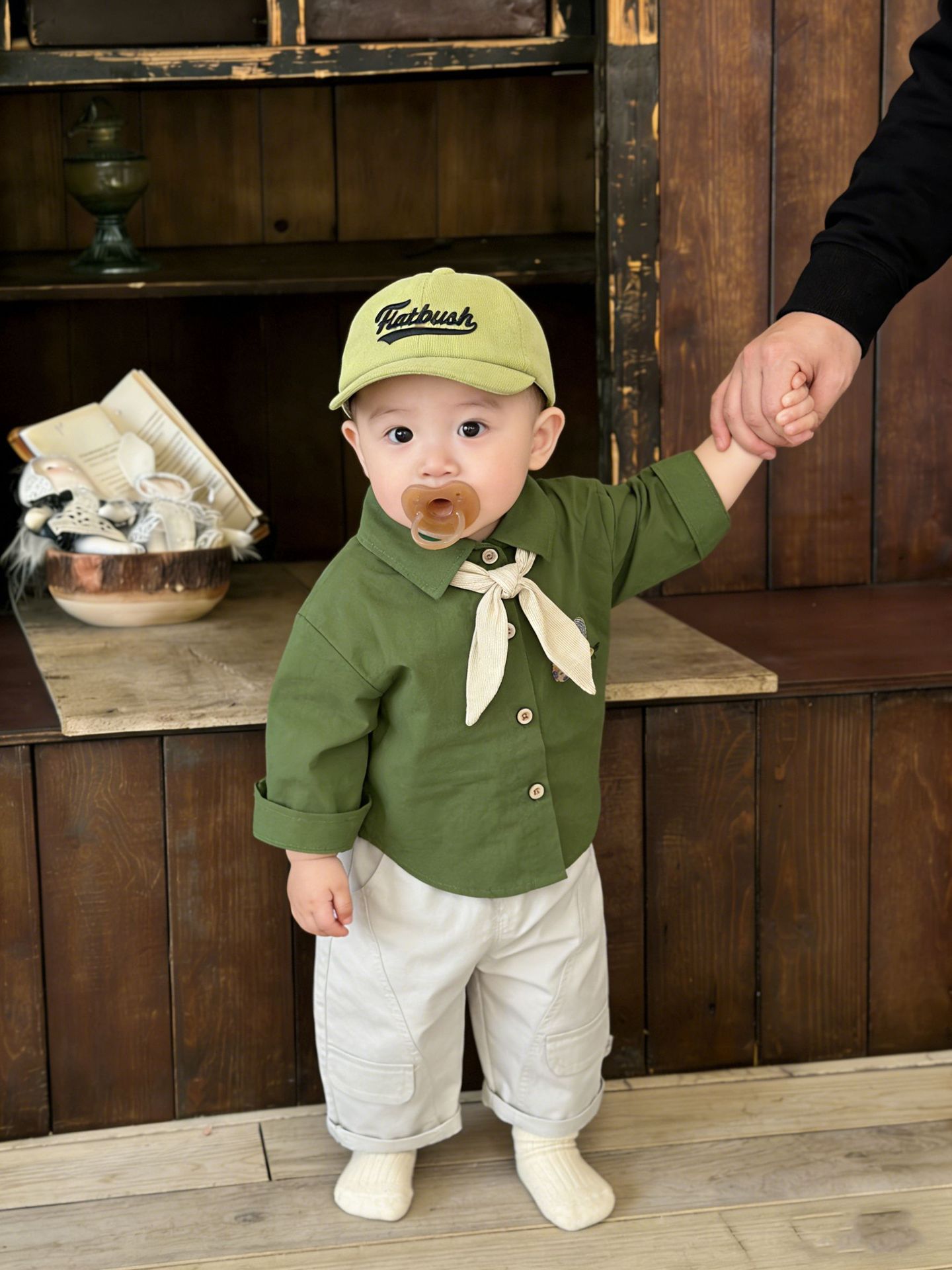 Camisas frescas para niños de primavera 2026 nuevas camisas de algodón casuales para bebés de otoño ropa de bebé