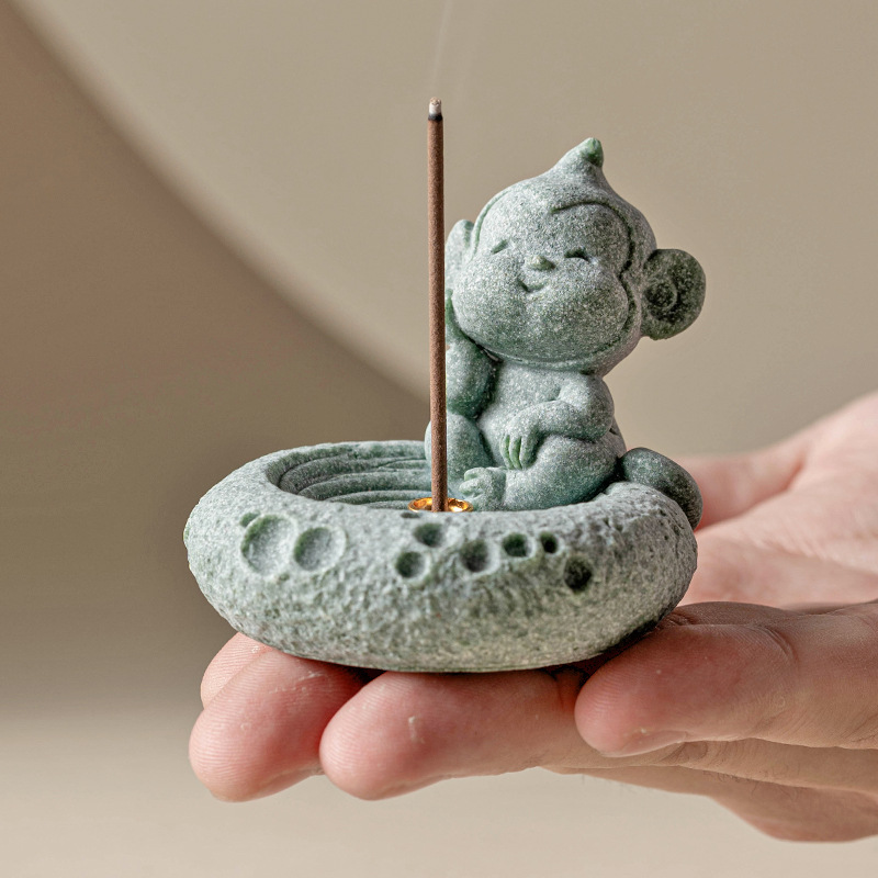 十二生肖猴茶宠摆件家居办公桌面石雕装饰品室内小号熏香香插香座
