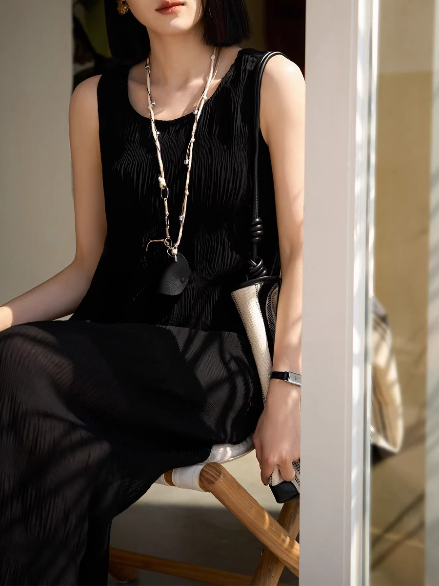 Đầm suông nữ không tay xếp li vest phong cách lãng mạn mùa hè — màu đen, màu trắng