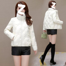 2025年新款冬季羽绒服女士短款轻薄小个子白鸭绒韩版外套修身潮流