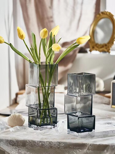 Light luxury glass transparent hydroponic flower arrangement living room table decoration ornaments creative special-shaped misaligned square vase