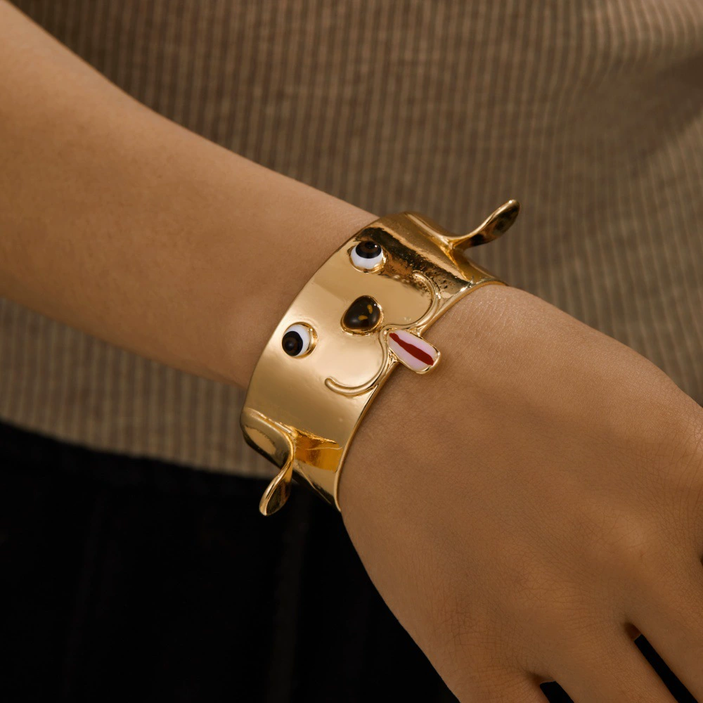 Европейские и американские трансграничные ювелирные изделия INS, браслет из сплава с масляной каплей в виде животного, собаки, модный преувеличенный открытый браслет, щенок с высовывающимся языком