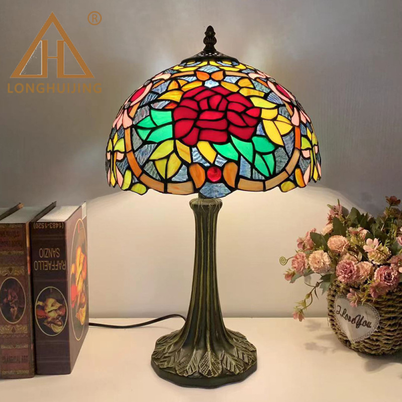 Yang Feng Tiffany 12inch European Pastoral Style Rose Pattern Study and Living Room Table Lamp Cross-Border Decorative Lamp