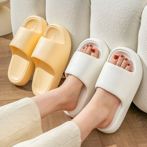 Summer Minimalist Bathroom Shower Slippers for Women, Squishy Feeling, Home Use, Non-Slip Indoor Cooling Slippers for Men, Couple Cooling Slippers