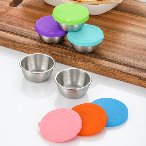 Cross-border 304 stainless steel 50ml sauce cup with leak-proof silicone lid, outdoor portable salad dressing dipping dish
