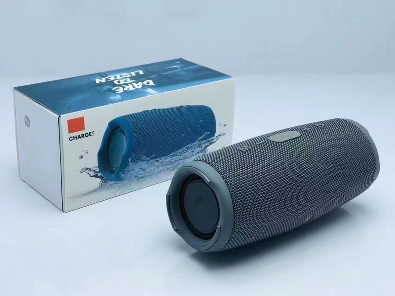 Charge5は波打5世代無線bluetoothスピーカーの屋外携帯型カードの重いサブウーファ音響に適しています。|undefined