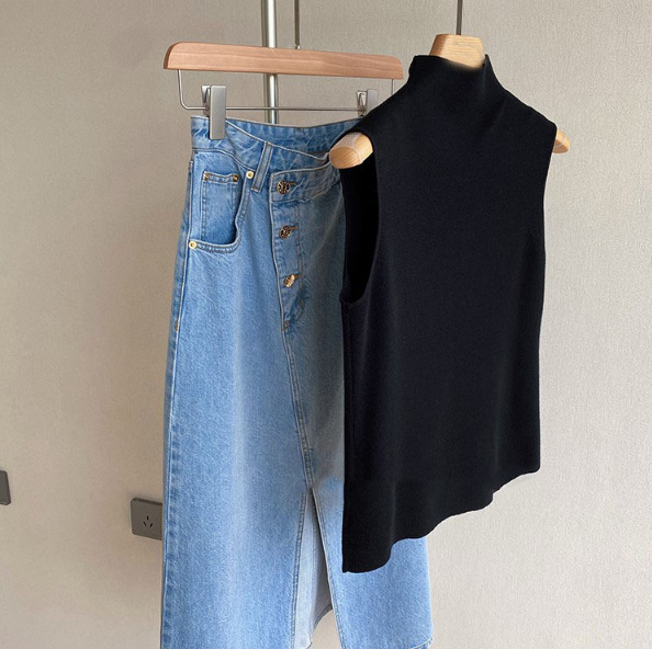 Shanghai Dan Nong Flagship Store/Half-High Collar Knitted Sleeveless Vest for Women, Simple Suit Inner Wear Camisole Base Shirt Shanghai Dan Nong Flagship Store/Half-High Collar Knitted Sleeveless Vest for Women, Simple Suit Inner Wear Camisole Base Shirt
