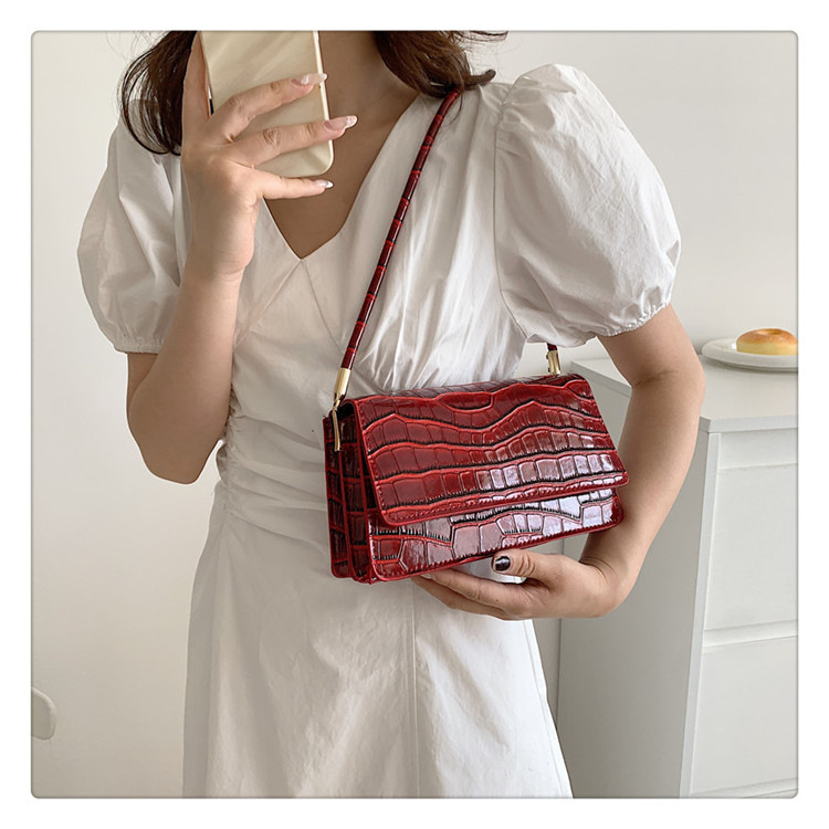 Minimalistisk stil for kvinner med minoritetstekstur under armene 2023 sommer ny håndholdt vestlig liten firkantet veske_voghion.com