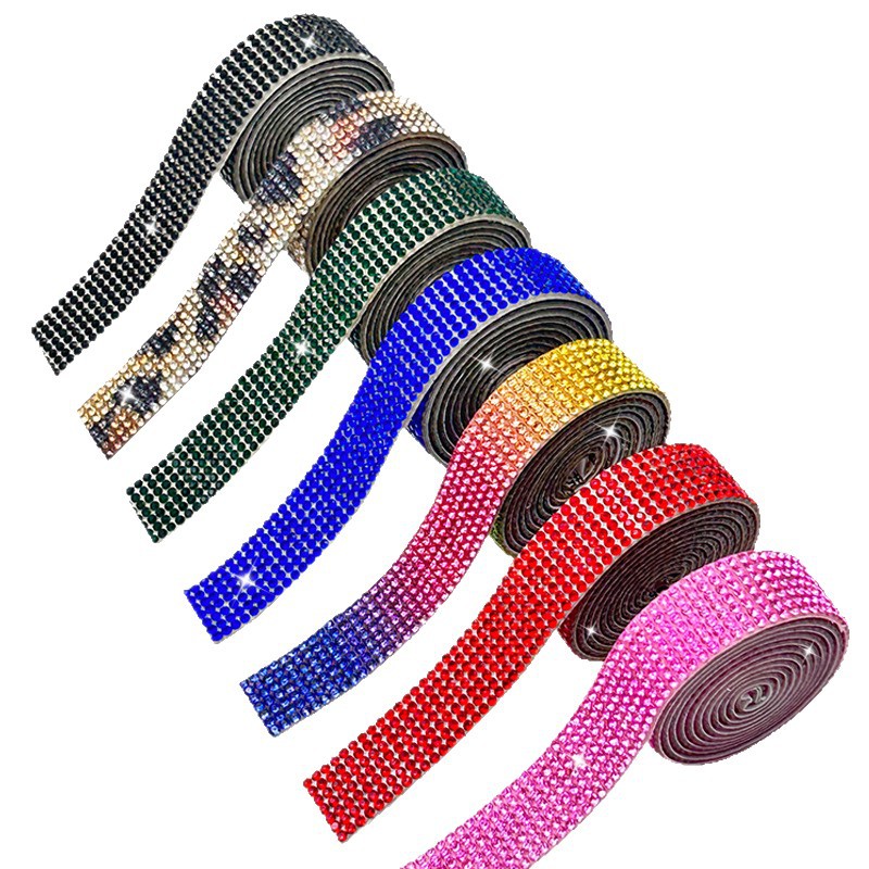 Tela de diamantes de imitación de vidrio Parche decorativo de bricolaje Accesorios de ropa Diamante en caliente Joyería de diamantes de imitación al por mayor Parche de diamantes de imitación Tela de diamantes de imitación autoadhesiva image 6