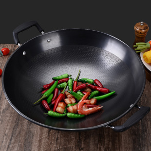 Old-fashioned uncoated cooked iron pan round bottom frying boiler gas stove universal honeycomb binaural non-stick pan household frying pan