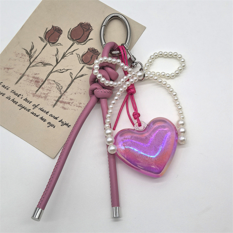 1 Piece Acrylic Heart Shape Bag Pendant Keychain display picture 7