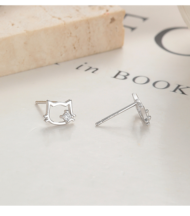 1g Weight 925 Sterling Silver Ear Needle Material Small Stud Earrings Classification Screw Backs Ear Cap Type 1 Pair Quantity Holiday, Daily Occasion 925 Sterling Silver Material Cat Pattern All Seasons Season Women's Gender Plating Design Cute Style 1 Pair 925 Sterling Silver 925 Sterling Silver Earrings Cat Screw Backs Small Stud Earrings