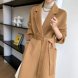 女式毛呢外套;女式针织衫;女式羊毛衫