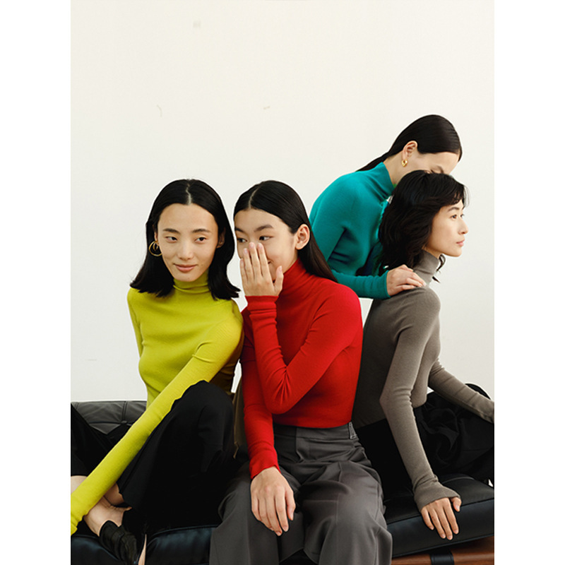 Christmas and New Year Red Sweater, 18-Gauge Pressure-Free Sweater, Seamless 100% Yangzi Yarn Wool Turtleneck Base Layer