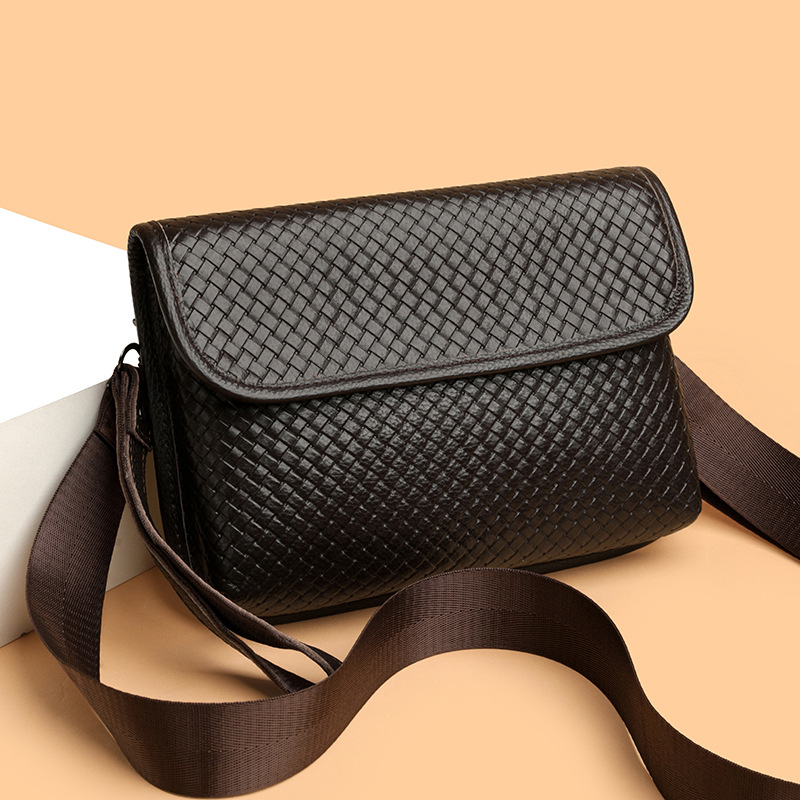 High-End Leather Bag Men's Fashion Shoulder Bag Street Outdoor Messenger Bag Mobile Phone Bag Cross-Border Men's Genuine Leather Crossbody Bag