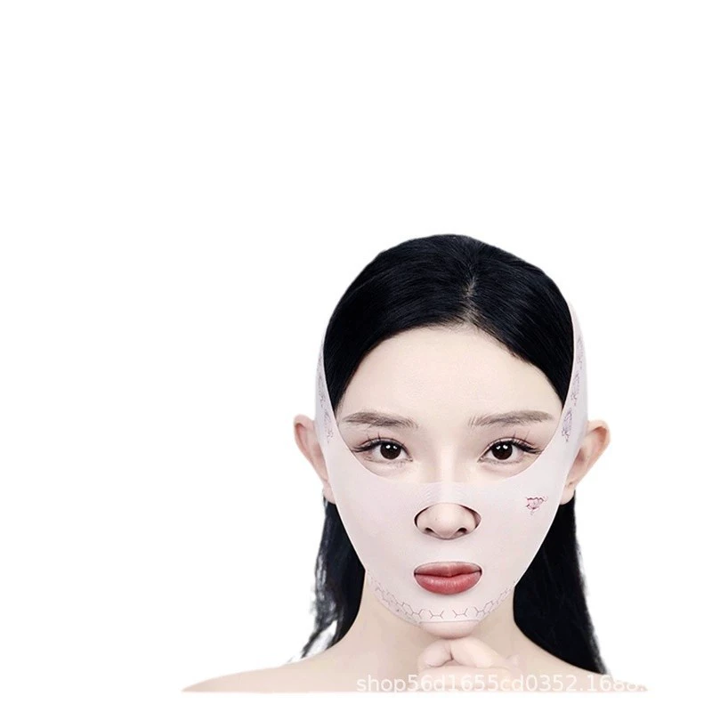 Apple, pulls up elastic bandage, mask