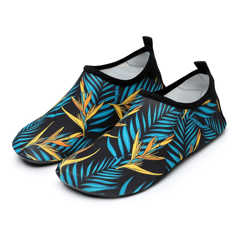 Beach footwear for men and women, non-slip shoes for swimming, legs patch