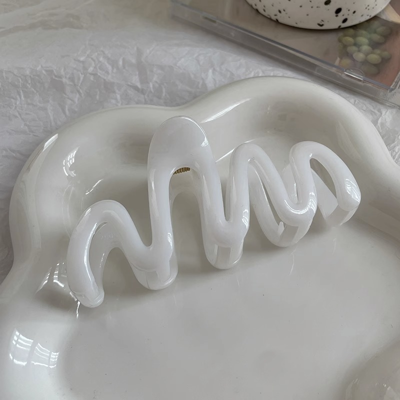 Clip de agarre de verano de gran tamaño, horquilla para el cabello en la parte posterior de la cabeza, gran cantidad de cabello femenino, tocado de clip de tiburón 2024 nueva horquilla