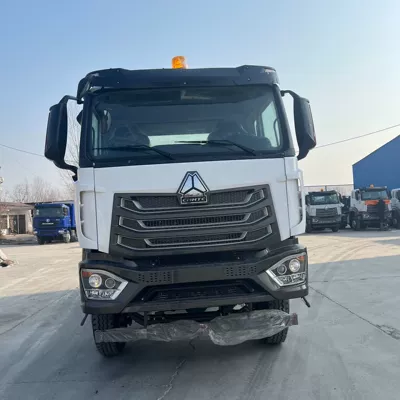 1688 #3317 6*4 Tractor Truck 371 Horsepower