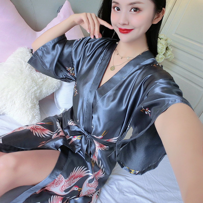 性感睡袍女春夏秋睡衣新娘丝绸吊带睡裙结婚晨袍宽松大码薄款浴袍