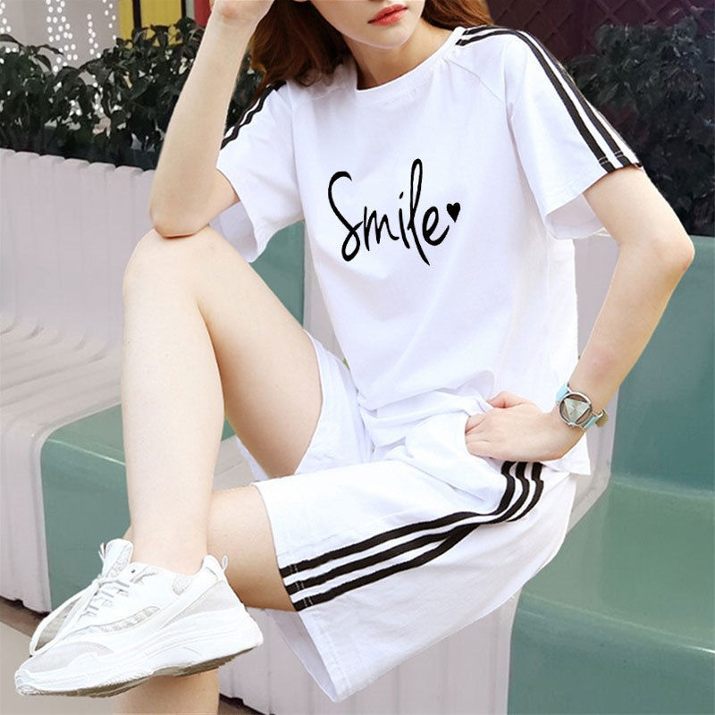 하얀 양복 미소