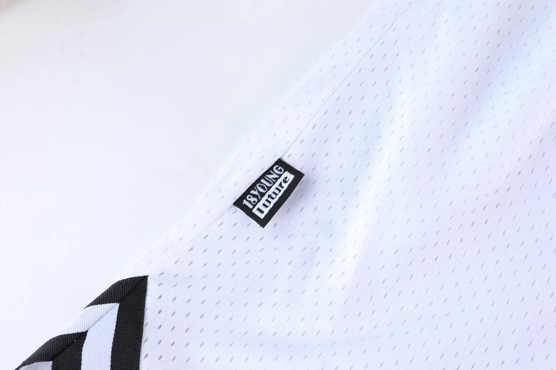 Men's sports shorts, training leggings, fitness quick drying basketball pants, f ake two-piece woven breathable high_voghion.com