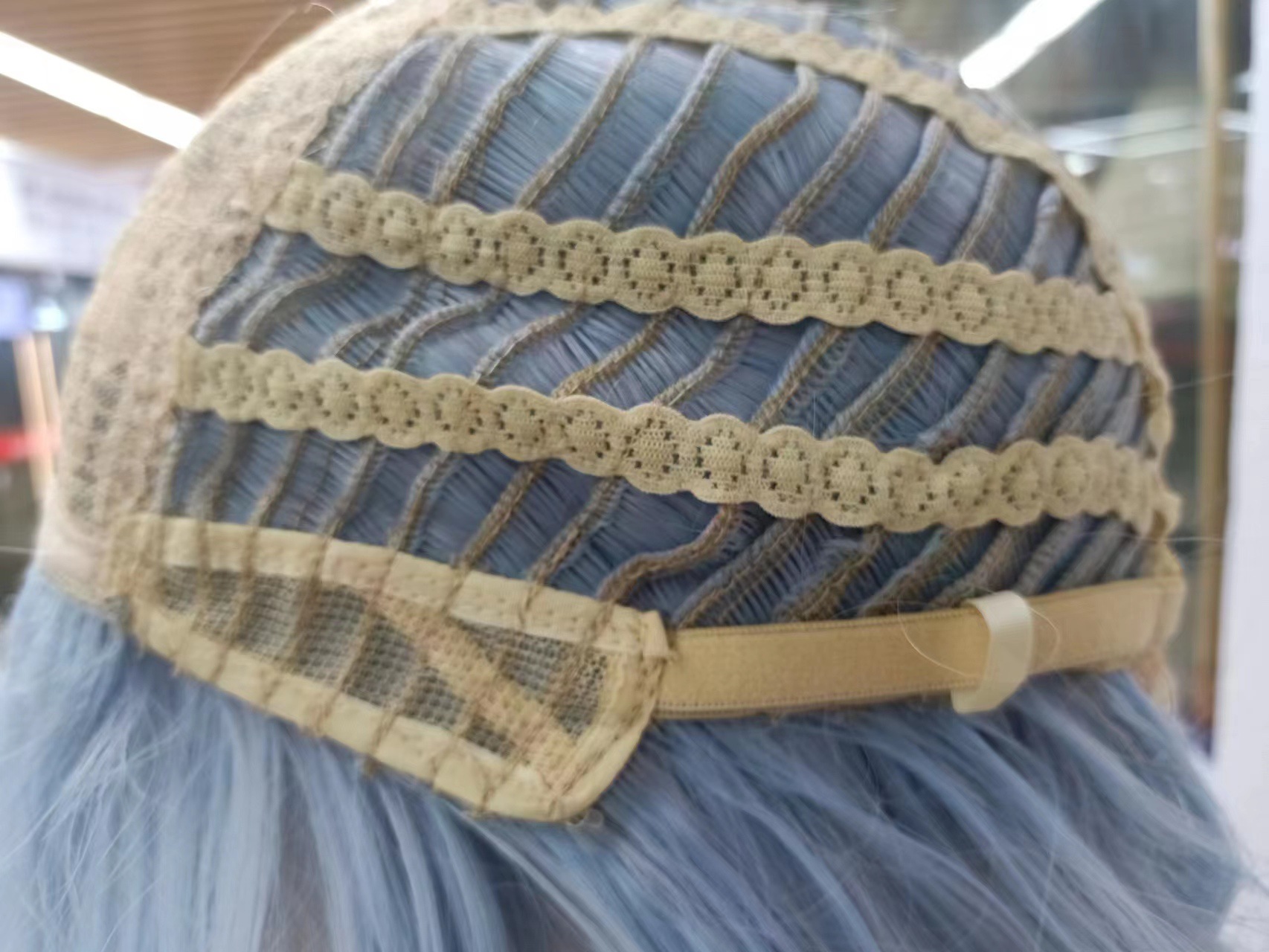 Perucas de fibra química al por mayor, cabello corto de alta temperatura, cabello azul, mecanismo completo