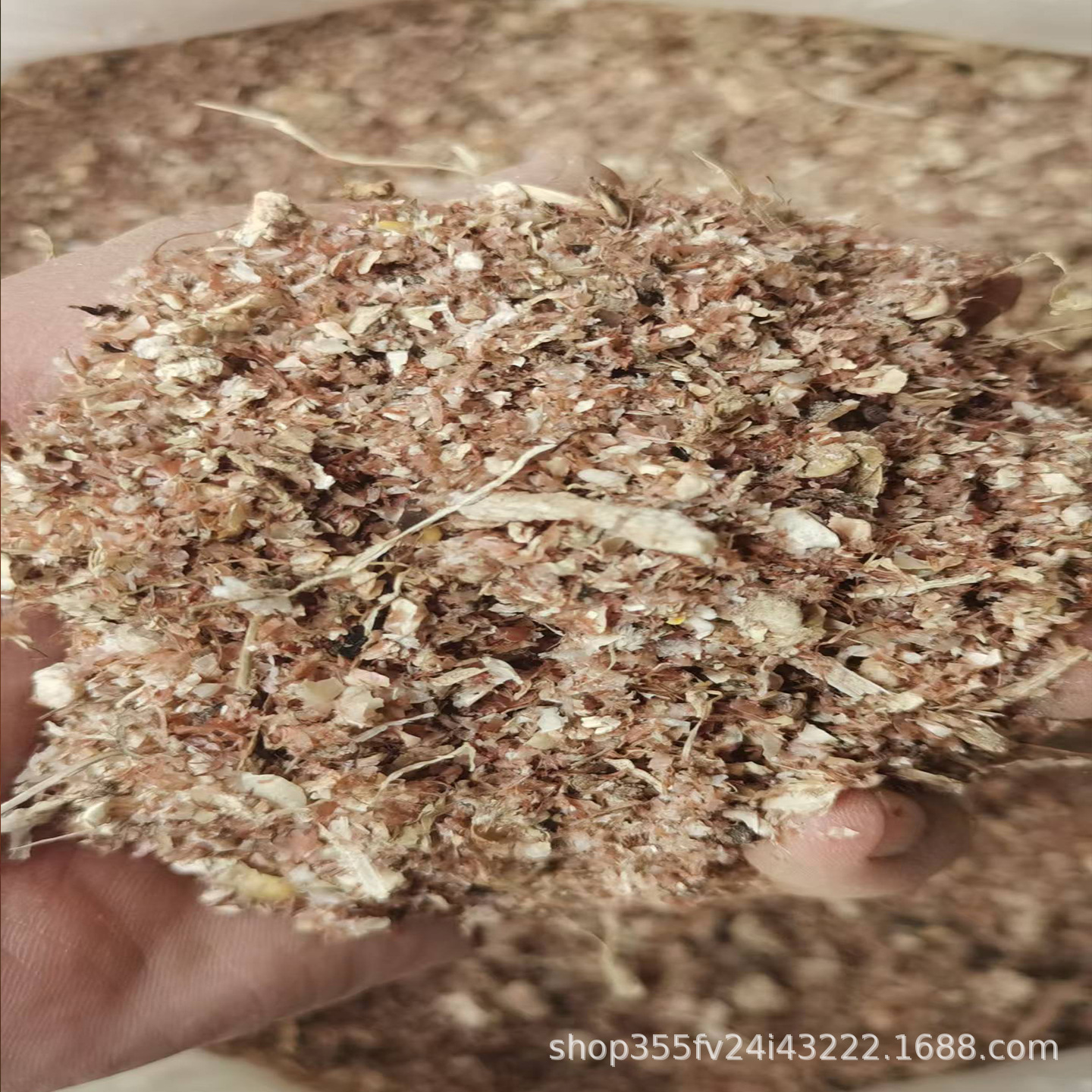 玉米毛糠粉碎机除尘干净无土沙玉米皮养殖用污泥处理有机肥原料