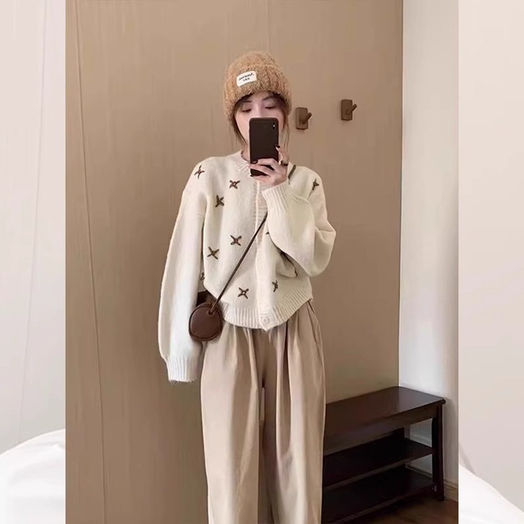 韩版灰色宽松手工绣花毛衣外套女秋冬季外搭慵懒风软糯针织开衫女|undefined