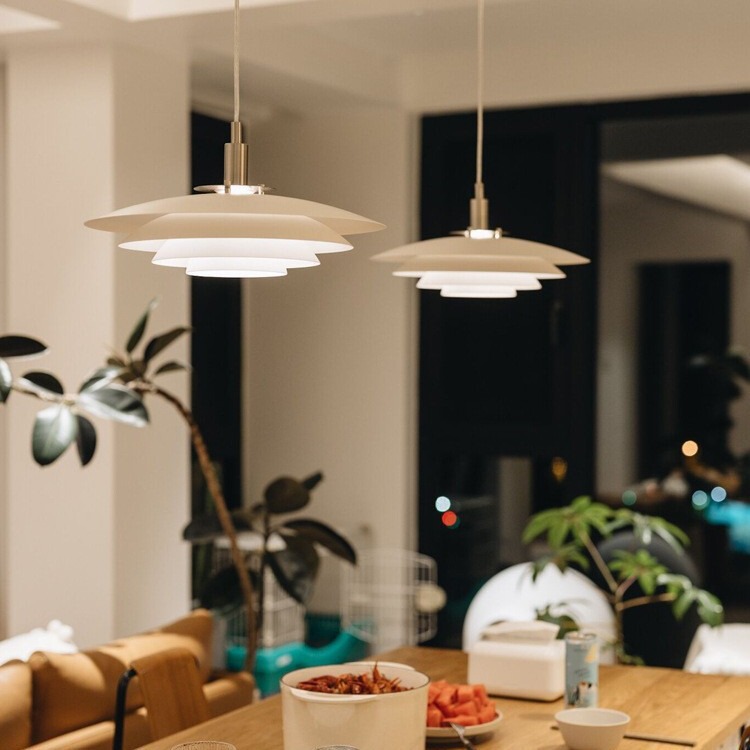 Nordic Restaurant Chandelier Danish Modern Simple Internet Celebrity UFO Creative Homestay ph5 Cream Style Japanese Dining Table Lamp Nordic Restaurant Chandelier Danish Modern Simple Internet Celebrity UFO Creative Homestay ph5 Cream Style Japanese Dining Table Lamp