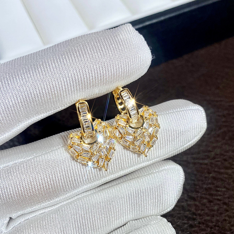 8g Weight Copper Ear Needle Material Zircon Inlay Material Earrings Classification Holiday, Daily Occasion Copper Material Heart Shape Pattern All Seasons Season Women's Gender Casual, Elegant Style Heart Shape Copper Casual Elegant Earrings 7