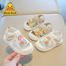 一件代发春季透气卡通小童鞋包头女童宝宝沙滩鞋亮灯软底男宝凉鞋