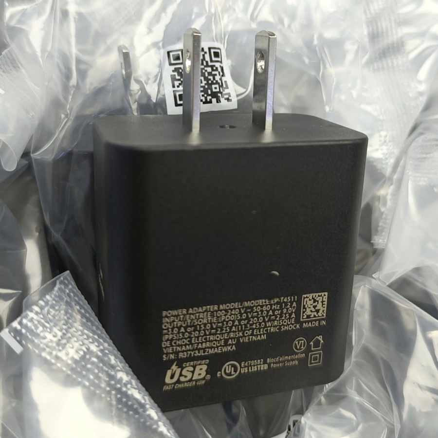 The New Ultra-Fast 2.0 Charging Head Is Suitable for Samsung S22/S23 Mobile Phones 45W Us and European Charger Ep-T4511