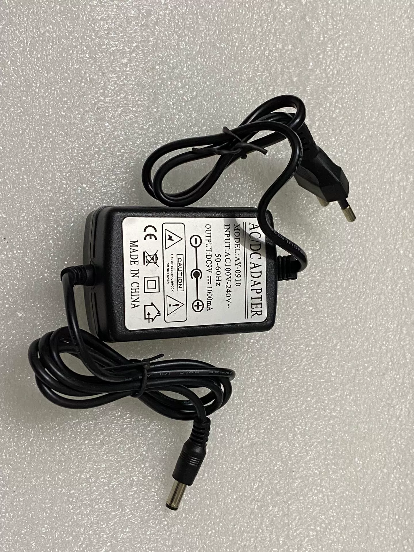 9V 1000MAH power adapter