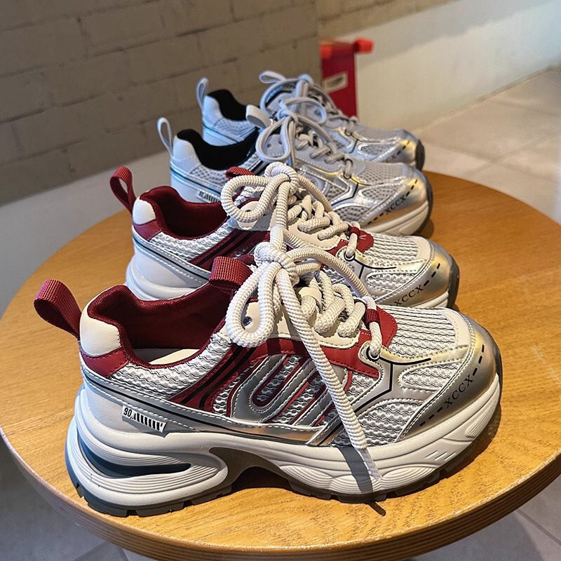 Silver Thick-Soled Dad Shoes for Women 2025 Spring New Retro Street Heightening Lightweight Fashion Casual Sports Shoes Trend