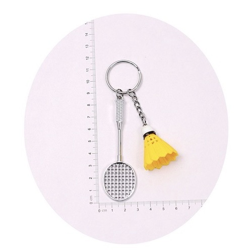 Cross-border badminton key chain pendant simulation mini badminton key chain wholesale sporting goods gifts
