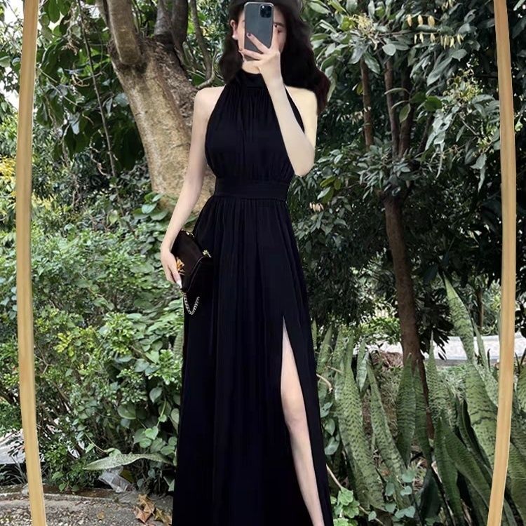 High-End Black Halterneck Sleeveless Dress for Women 2025 Summer New Style French Style Slit Waist Long Skirt