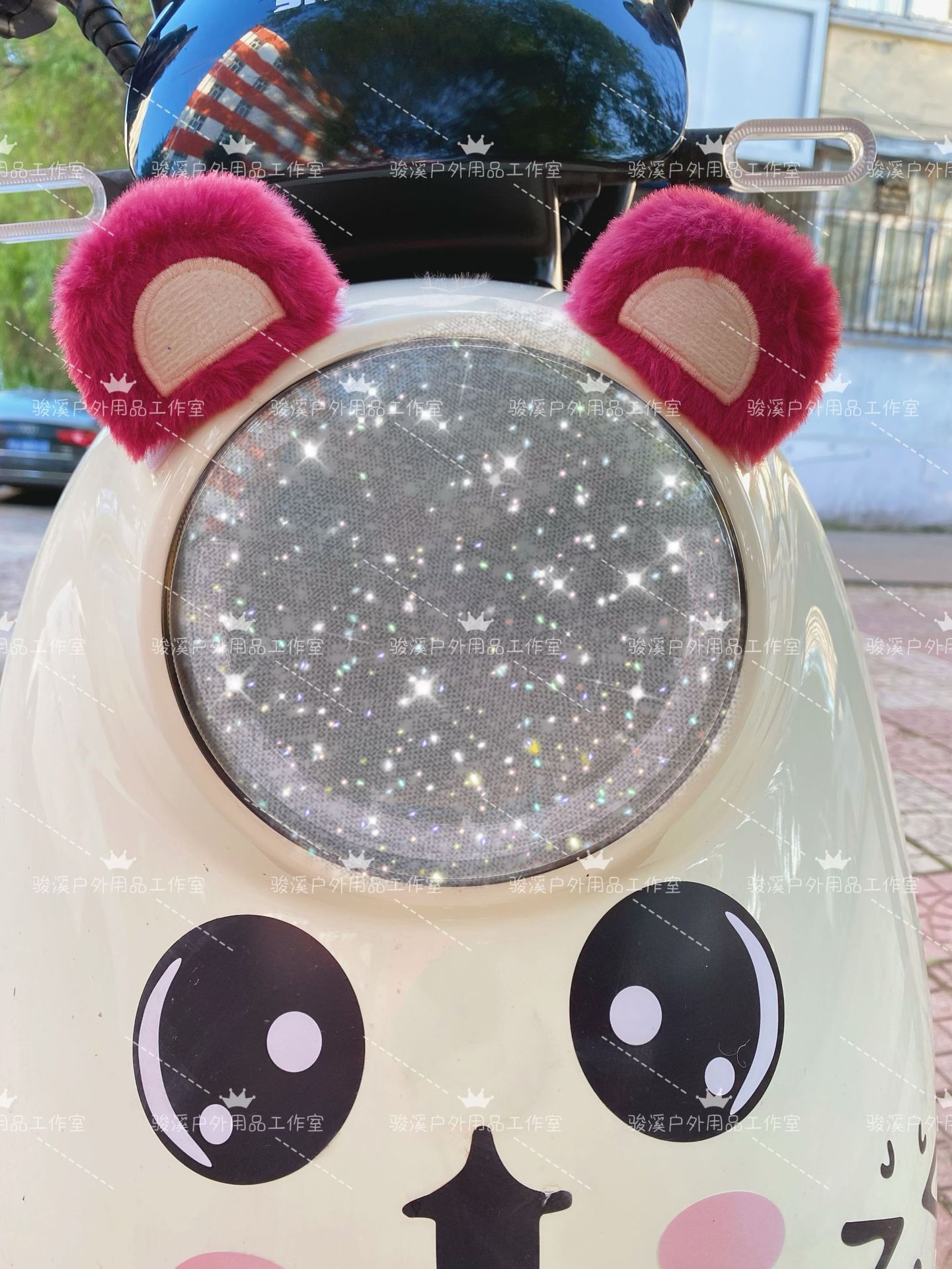 헬멧없이 로즈 레드 베어 귀 쌍