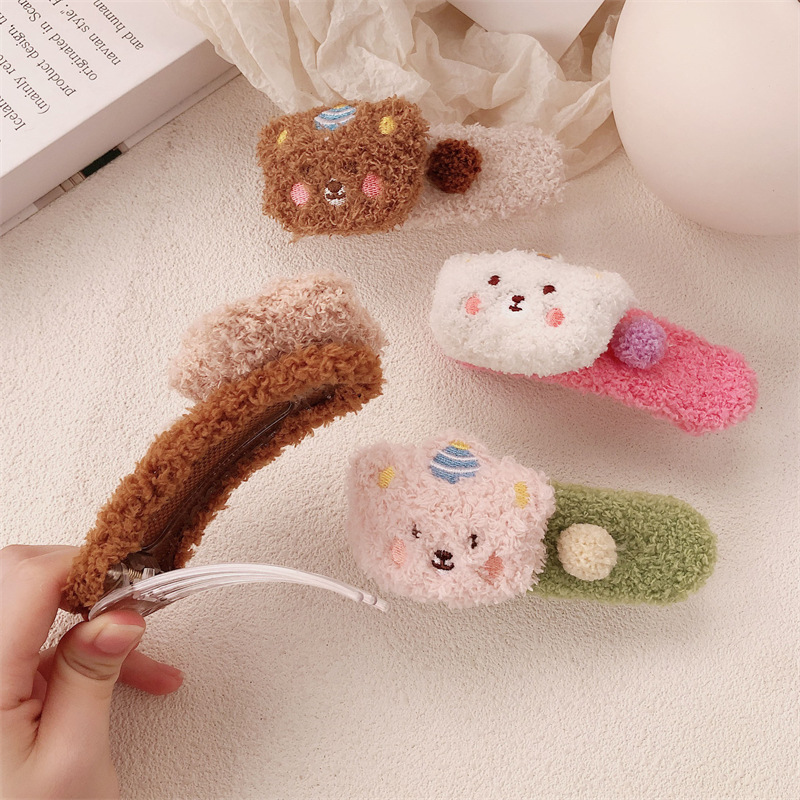 Clip de pelo de peluche lindo oso super grande clip de boca de pato de alto nivel de invierno / otoño lateral frisa clip de cabello de niña clip de cabello