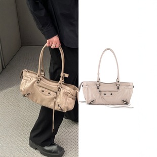 �ͼ�East-west���Æμ�Ҹ���TᔙC܇��Ů�͹�ͨ�ڴ���������μ�
