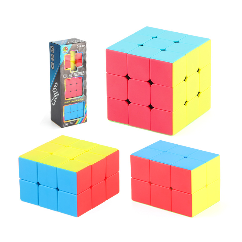 FX7861 Cubo de tercer orden de tres piezas 293,2G
