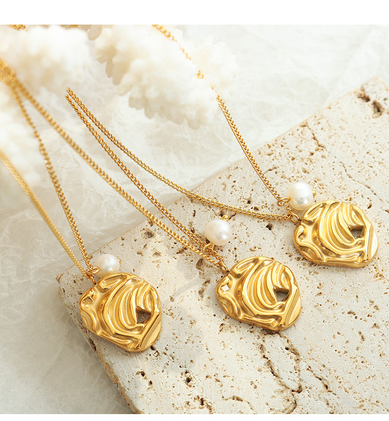 Casual Irregular Titanium Steel Pearl Plating Pendant Necklace 1 Piece